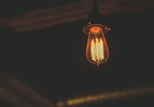 Guía básica para diferenciar entre los distintos tipos de bombilla