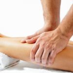 Cómo hacer masajes anticelulíticos en casa