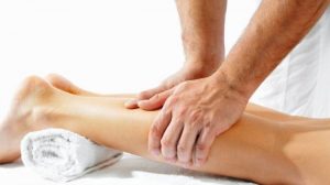 Cómo hacer masajes anticelulíticos en casa